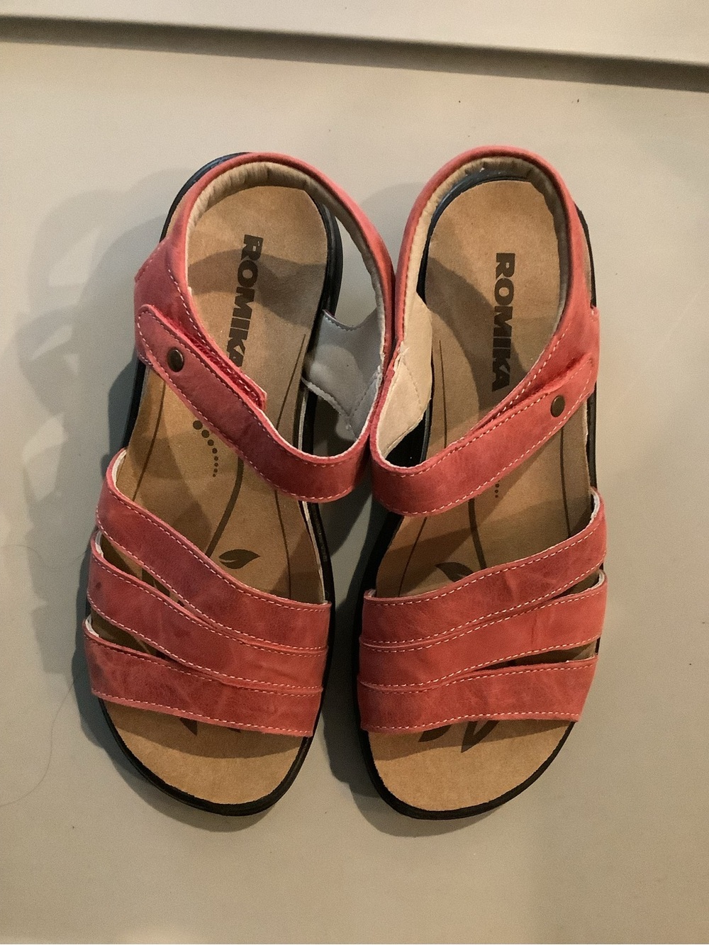 Romika Women’s Red Strap Open-Toe Sandals size 37 Brand New